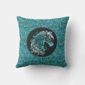 ターコイズ女性のカーボーイフローラ工具皮馬頭 クッション (裏面)