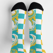 ターコイズ、黄色、白のチェックと渦巻き ソックス (上部)