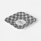 タータンチェックパターンクリスマス白黒モノグラム ペーパープレート (傾斜あり)