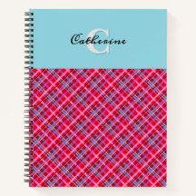 タータンチェックプレイドパターン（の模様が）ある