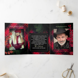タータンチェック格子赤白パーソナライズされた文字 三つ折りクリスマスカード