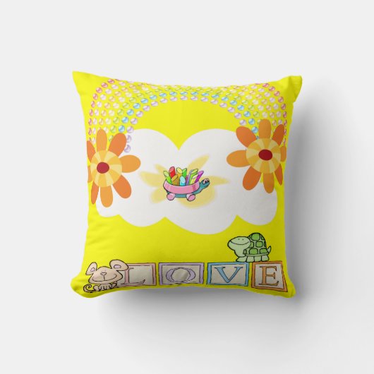 タートルイエローレインボークラウド装飾用クッション クッション (正面)