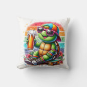 タートルスケートボーダーが飲み物のアウトドアを飲む クッション (正面)