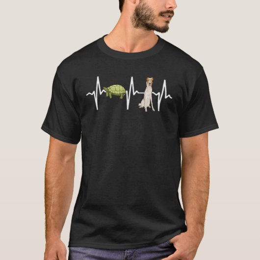 タートルボルゾイハートビートドッグ Tシャツ (正面)