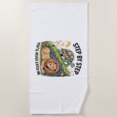 タートルライオおもしろいン ビーチタオル (正面)