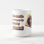 ターンテーブルお洒落と回転ビニールディスク。 コーヒーマグカップ (中央)