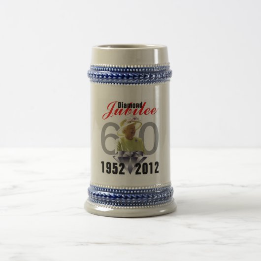 ダイアモンドジュビリー1952年~2012年スタイン ビールジョッキ (中央)