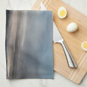 ダイナミックなブルーアーバンレースシーン キッチンタオル (四つ折り)