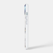 ダイナミックな戦士が立つ iPhone 15ケース (左側面)