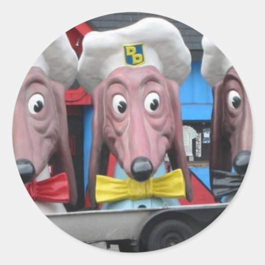 ダイナードッグ ラウンドシール (正面)