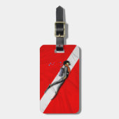 ダイバーとしわの寄ったダイブフラグ ラゲッジタグ (正面縦)