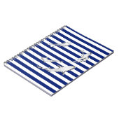 ダイバーやサメのようなクローム航海のがストライプある ノートブック (左側)