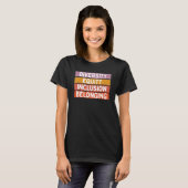 ダイバーシティ・エクイティ包摂の帰属 Tシャツ (正面フル)