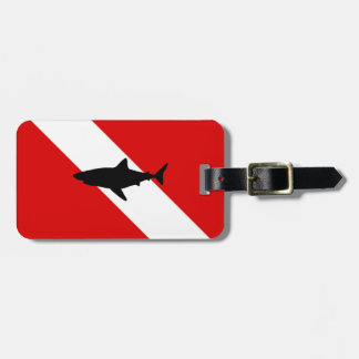 ダイビングの旗: 鮫 ラゲッジタグ