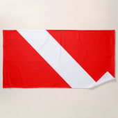 ダイビングフラッグスキューバダイバーダイバーダウン ビーチタオル (正面)