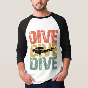 ダイブダイビング – スキューバダイバー水中ダイビング Tシャツ