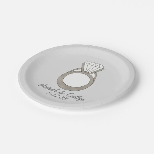 ダイヤパーソナライズされたモンド婚約結婚リングや輪プレート ペーパープレート (アングル)