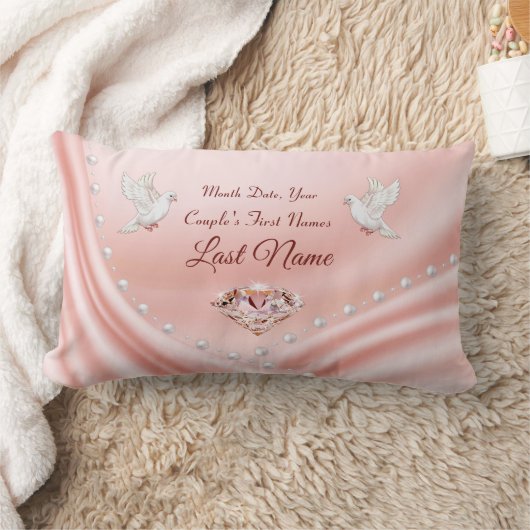 ダイヤモンドおよび真珠のパーソナライズな結婚式の枕 ランバークッション (ブランケット)