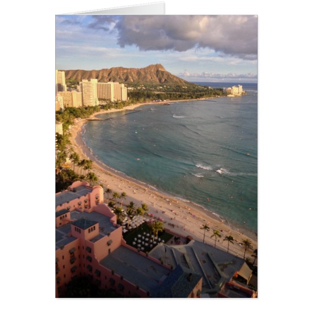 ダイヤモンドの頭部、Waikikiのビーチ、ハワイ (正面)