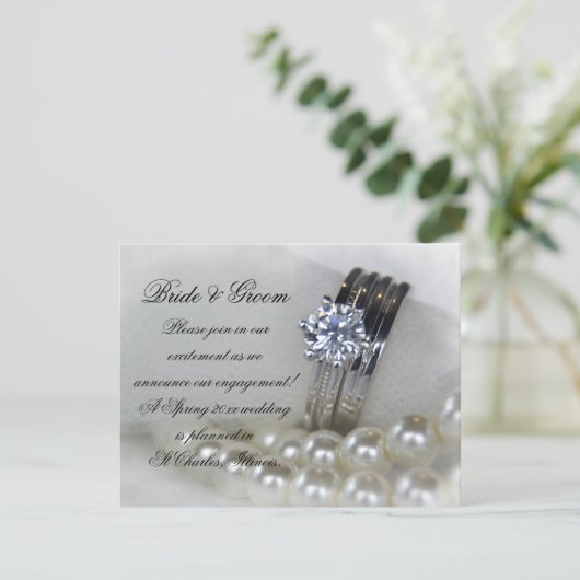 ダイヤモンドリングや輪と真珠の婚約発表 案内状 (スタンド正面)