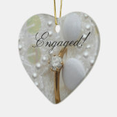 ダイヤモンドリングや輪婚約発表オーナメント セラミックオーナメント (左)