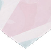 ダイヤモンド型の青い模様 テーブルクロス (アングル)