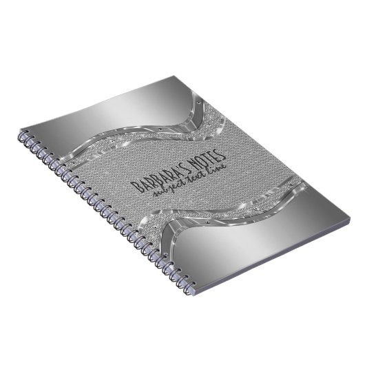 ダイヤモンド模様2aを施した銀色のメタリック調べ ノートブック (右側)