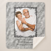 ダイヤモンド60周年記念写真結婚モノグラム シェルパブランケット (正面)