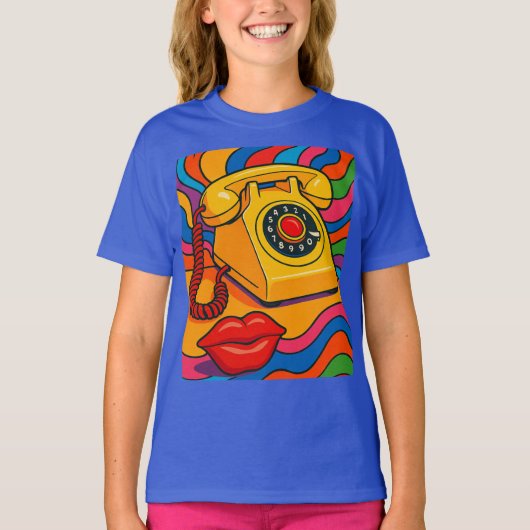 “ダイヤルして、DMはやめて” ランドラインロータリーフォン Tシャツ (正面)