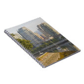 ダウンタウンのシーオールトレイル沿いのサイクリスト ノートブック (右側)