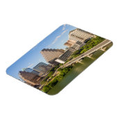 ダウンタウンスカイラインオンレディーバードレイク マグネット (左側)