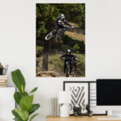 ダウンヒル山のサイクリングジャンプ ポスター (ホームオフィス)