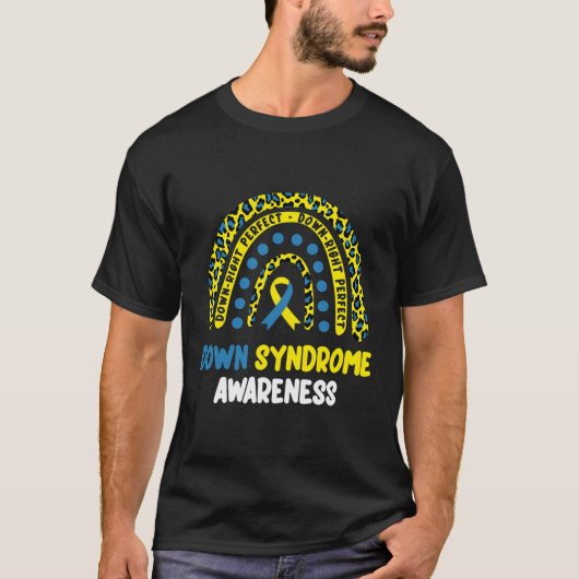 ダウン右パーフェクトレインボーT21ダウン症候群アウェア Tシャツ (正面)