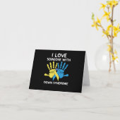 ダウン症候群の愛を持つ人を愛している カード (黄色い花)