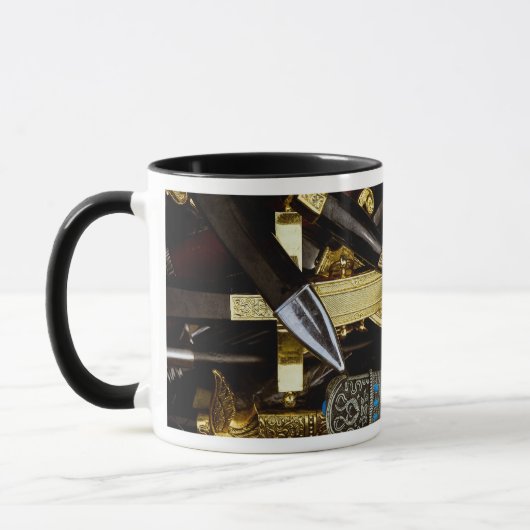 ダガー、ダーク、サベル マグカップ (左)