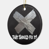 ダクトテープで修正 セラミックオーナメント (左)