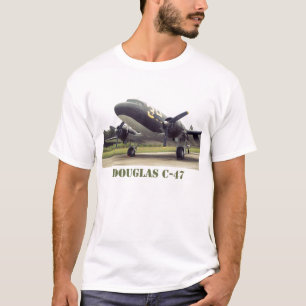 ダグラスのC-47の人のTシャツ Tシャツ
