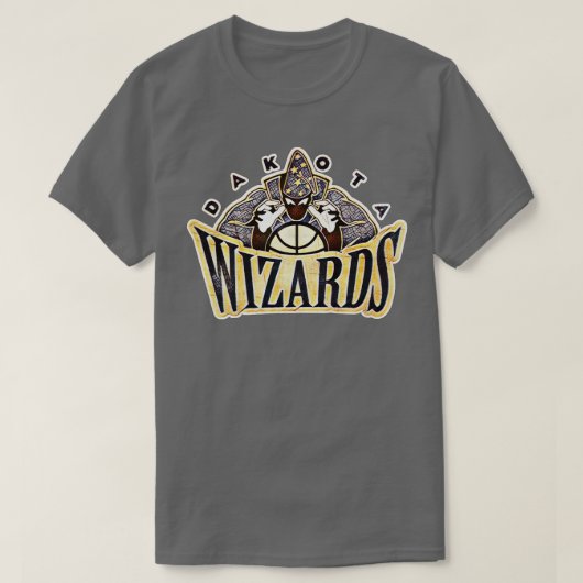 ダコタ・ウィザーズ・バスケットボール Tシャツ (デザイン正面)