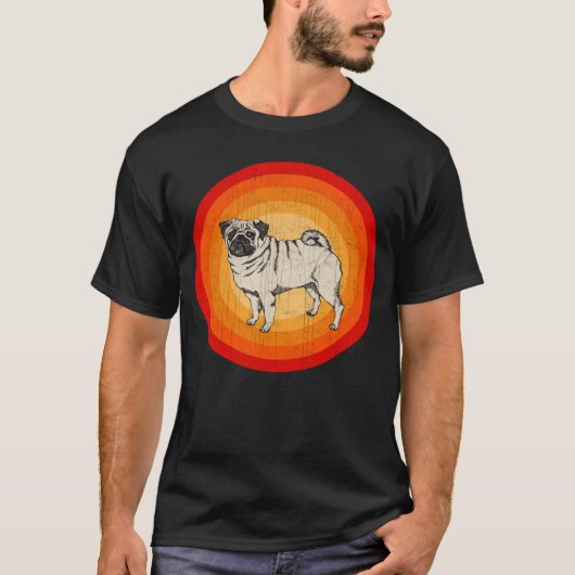 ダサかわパグ犬 レトロスタイル Tシャツ (正面)