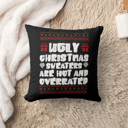 ダサ可愛いクリスマスセーターは大人気 クッション (ブランケット)