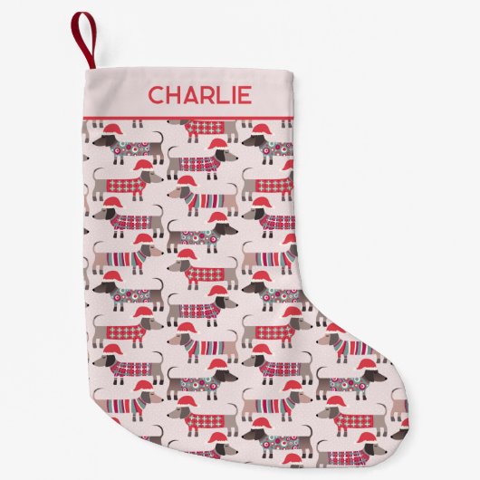 ダシュント・ソーセージ犬クリスマスハットパーソナライズされた スモールクリスマスストッキング (正面)