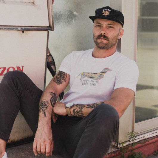 ダシュンドシンドキシーウィーナードッグパパレトロ グランジ Tシャツ