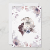 ダスキーブルーのピンクの花と黒猫のムーンワークスカラー 招待状 (裏面)