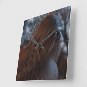 ダスクIVのプロファイルにおけるビッグフットサスカッチポートレート スクエア壁時計 (傾斜)