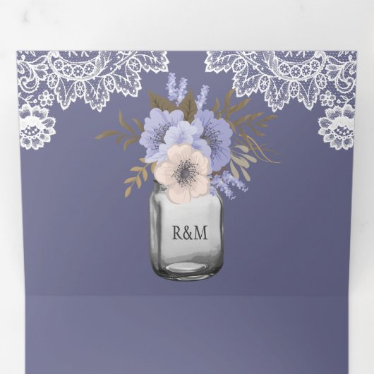 ダスティエレガントパープルフローラメイスンジャールレース結婚ズ 三つ折り招待状 (内部最初)