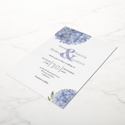 ダスティエレガントブルーアジサイフローラブーケツフォイル 箔招待状 (回転した状態)