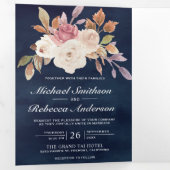 ダスティピンクアイボリーフローラネイビーブルーQRコード結婚ズ 三つ折り招待状 (内部最初)