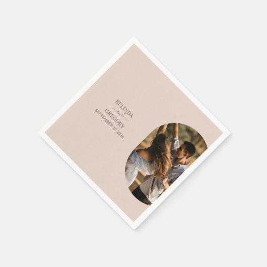 ダスティピンク私たちはミニマリストの写真結婚の スタンダードカクテルナプキン (角)