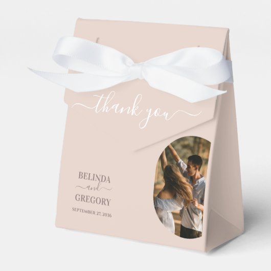 ダスティピンク私たちはミニマリストの写真結婚の フェイバーボックス (正面サイド)