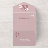 ダスティピンク モダン タイポグラフィ 大きなシンボル 結婚式 オールインワン招待状 (外側)